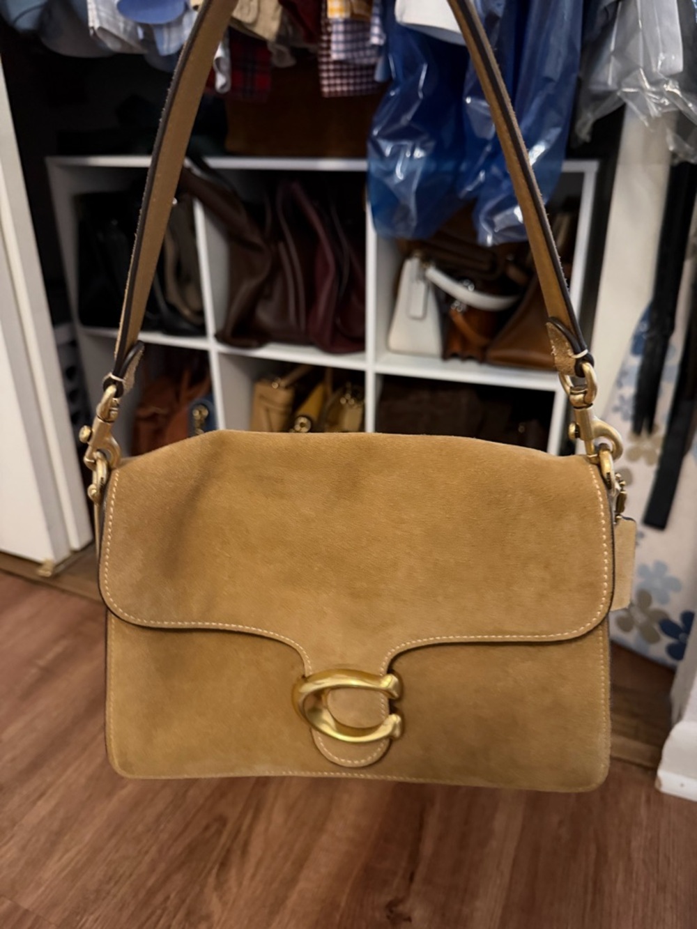 Coach Chain Tabby Shoulder Bag 26 Sand Suede Gold Hardware Crossbody 🍄‍🟫